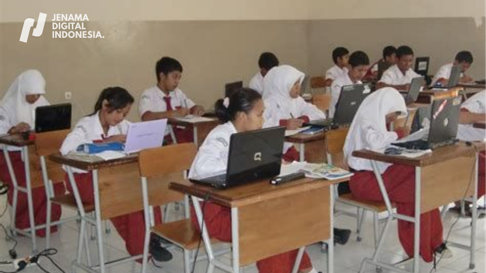 Mengapa Banyak Digitalisasi Sekolah Gagal? Bukan Teknologinya, Tapi Manajemennya