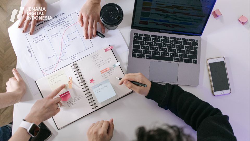 Strategi Membangun Komunitas Belajar Sekolah Ala Komunitas Startup